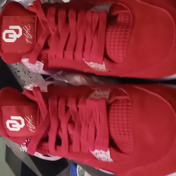 Air Jordan 4 Retro Oklahoma Sooners - Picture 8 of 8